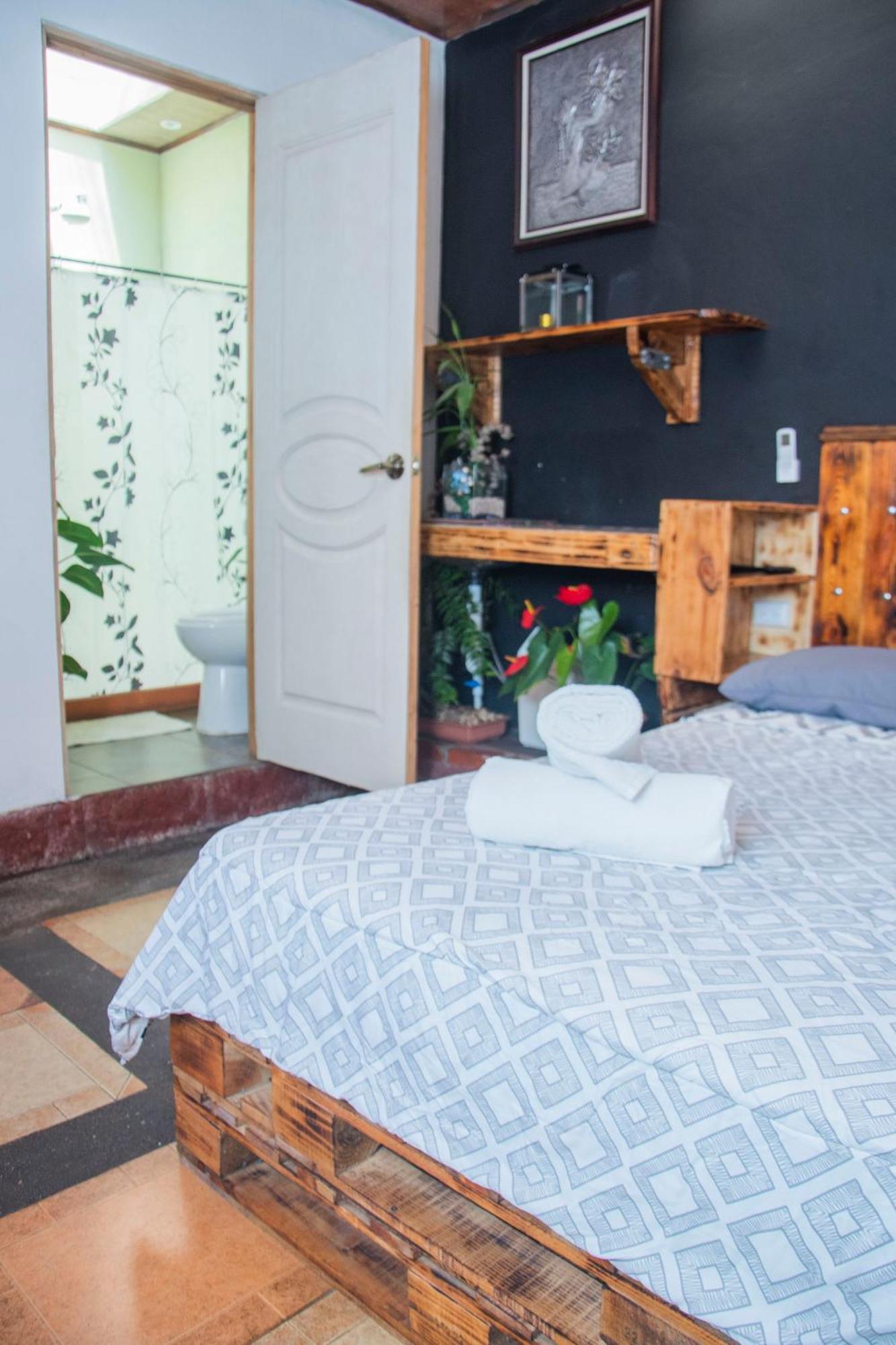 Gardens House, Airport Juan Santamaria, Alajuela, San Jose Pansiyon Dış mekan fotoğraf